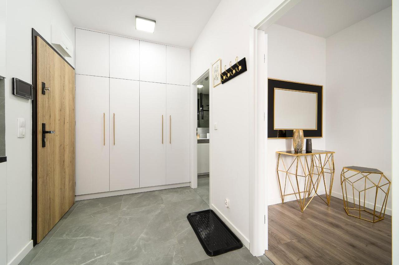 In&Cognito Apartament Ζιελόνα Γκόρα Εξωτερικό φωτογραφία